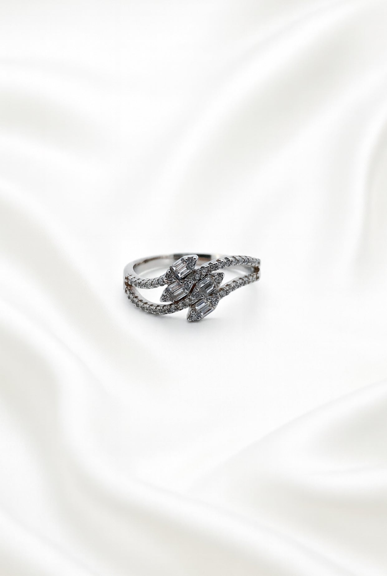 The Frosted Harmony Ring