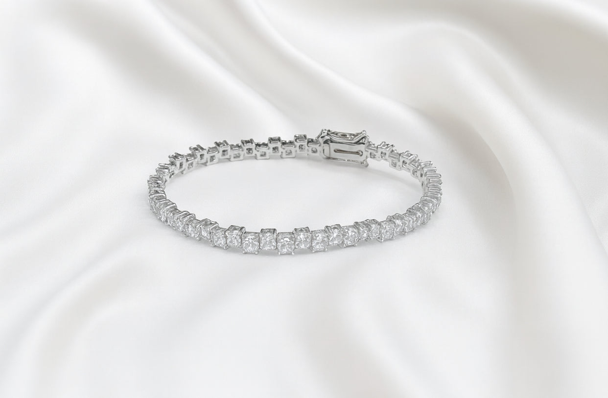 Silver Serenity Armband