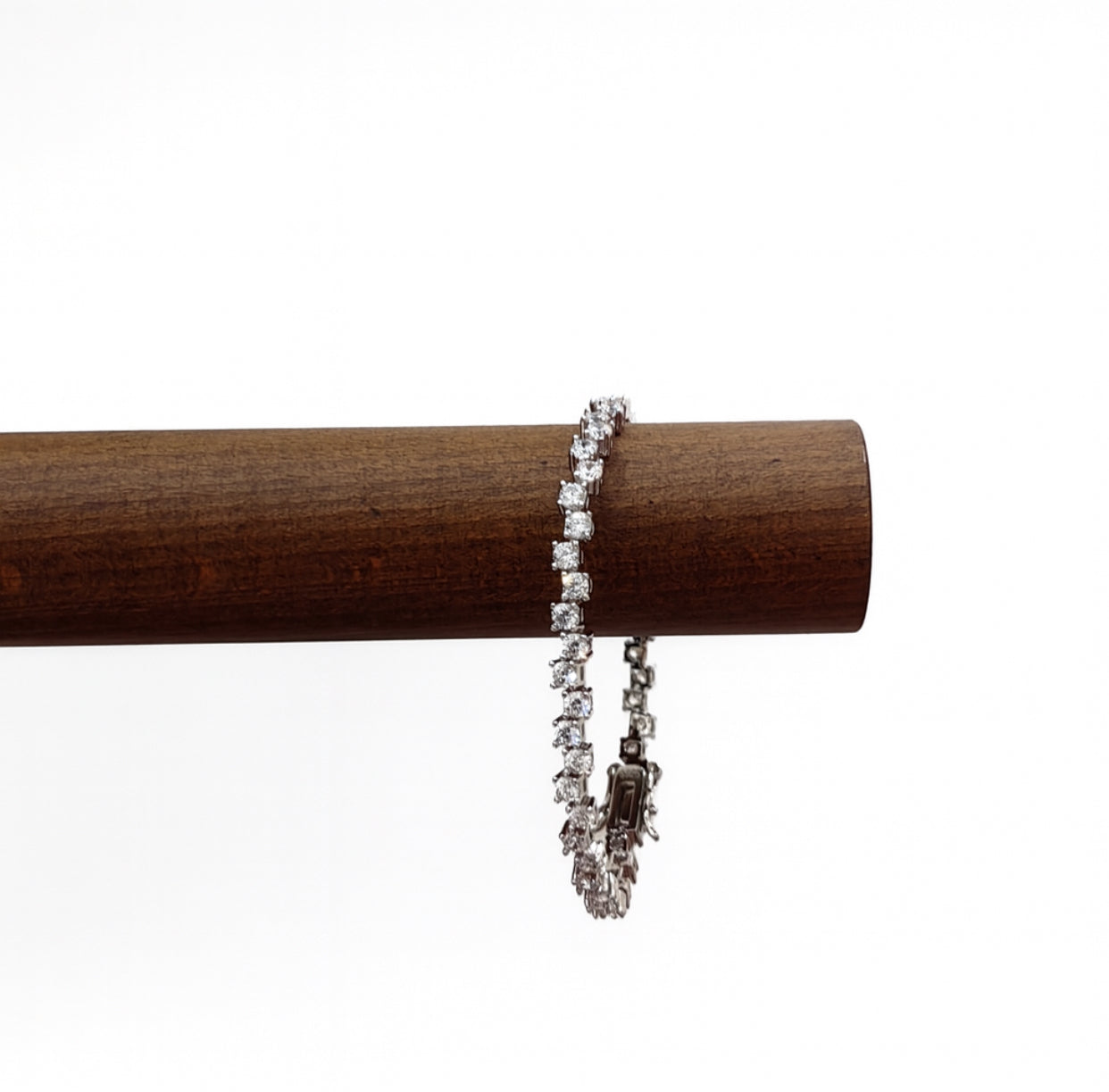 Silver Serenity Armband