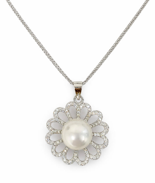 Luna Pearl Halsband