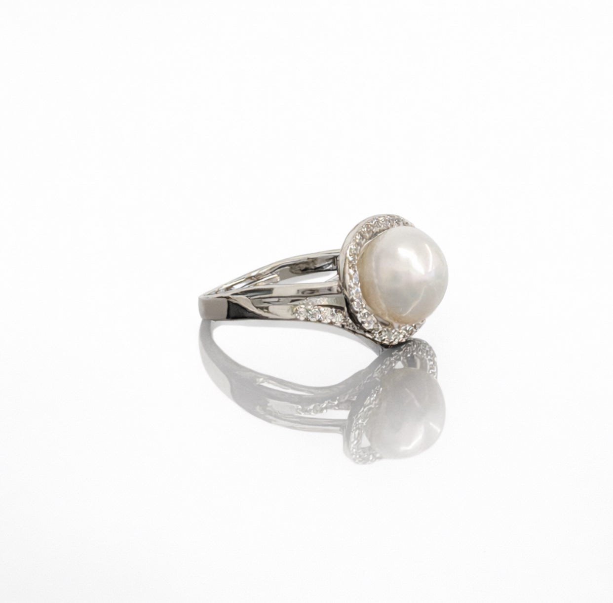 Eternal Pearl Ring